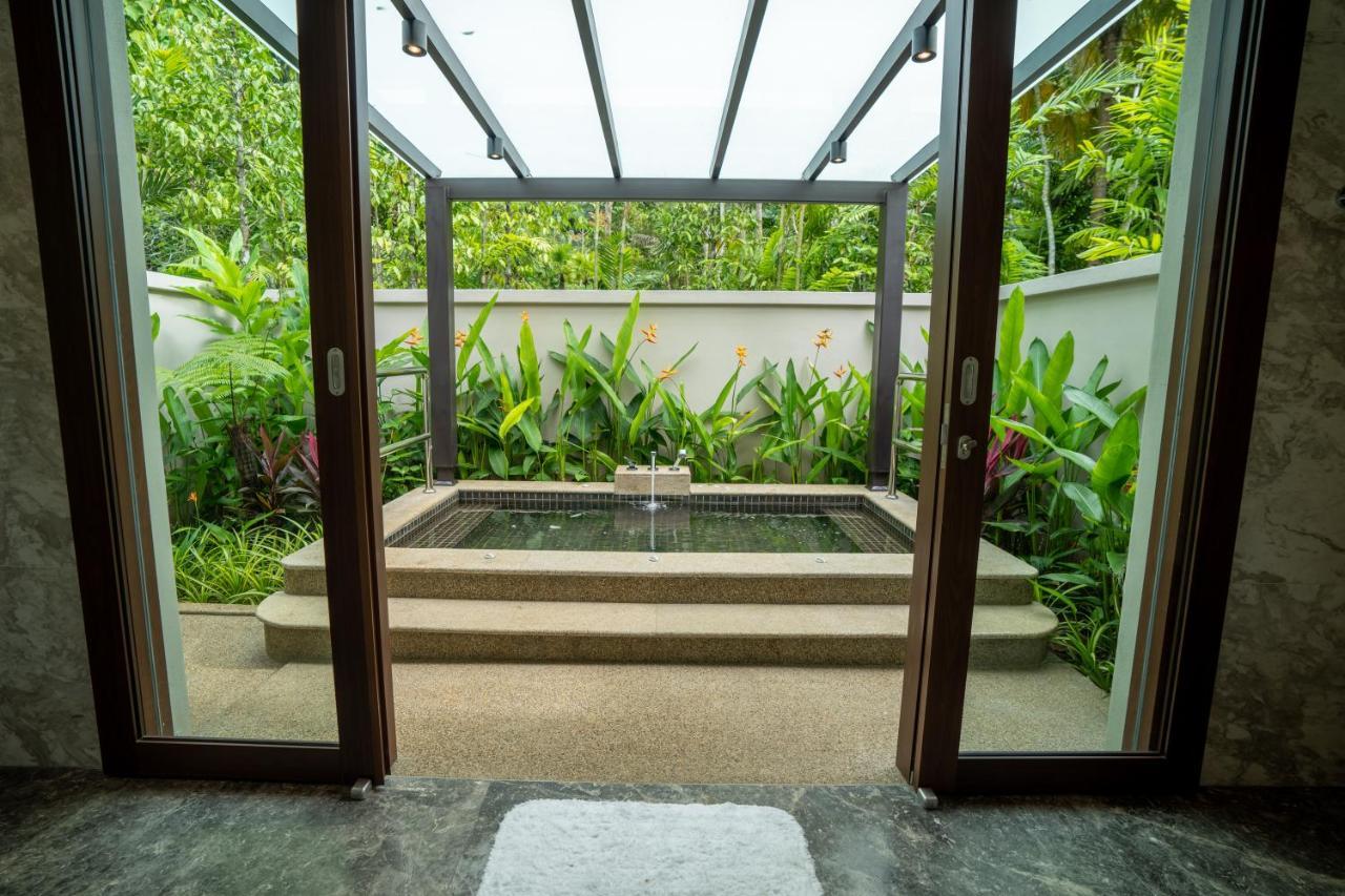 The Banjaran Hotsprings Retreat Hotel Ipoh Exterior photo A private outdoor shower at a resort in Thailand