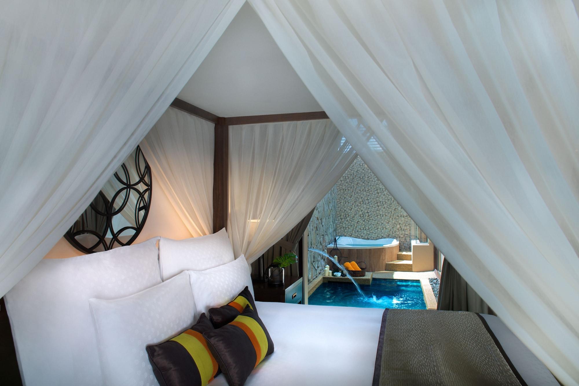 The Banjaran Hotsprings Retreat Hotel Ipoh Exterior photo A bedroom at the hotel