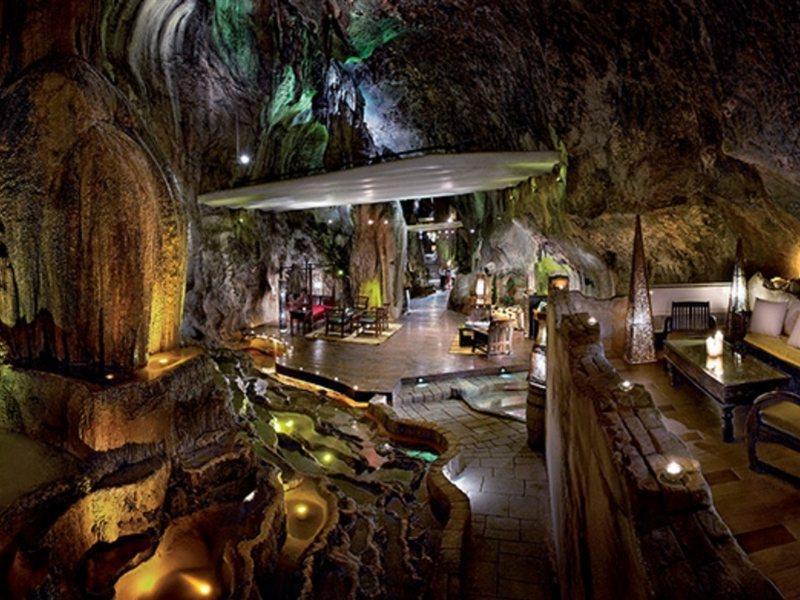 The Banjaran Hotsprings Retreat Hotel Ipoh Exterior photo The restaurant in 2011