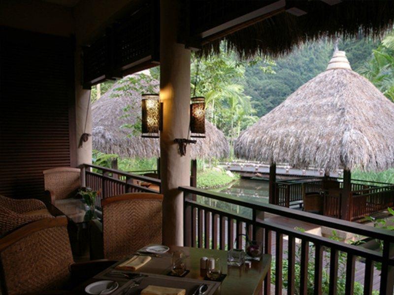 The Banjaran Hotsprings Retreat Hotel Ipoh Exterior photo The restaurant at the resort